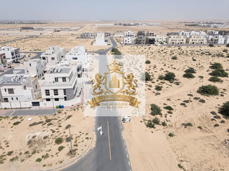 Drone_top_view_2K_20261010194309. jpg Drone_top_view_2K_20261010194309. jpg