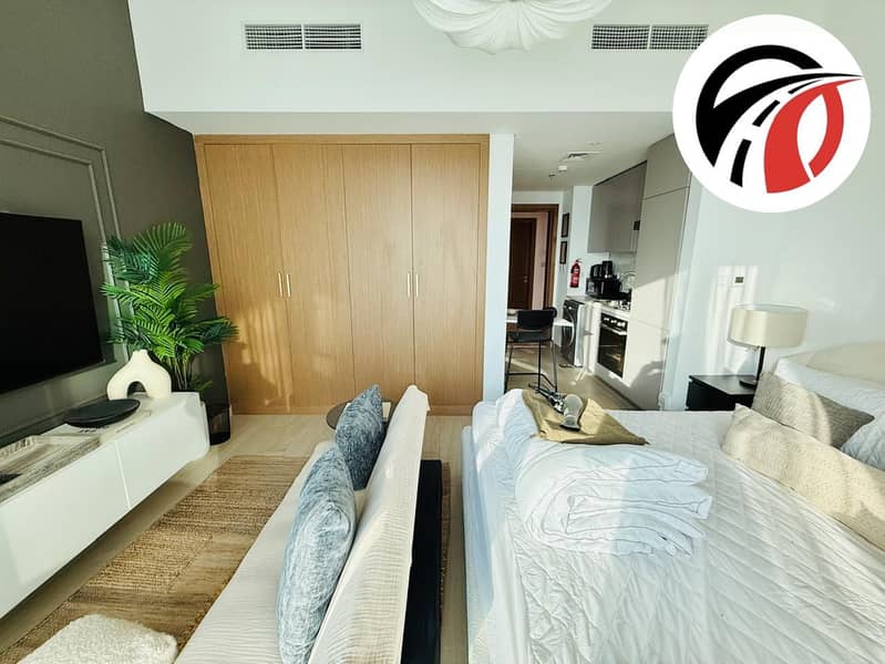 Fully Furnished || Burj al Kahlifa View || Spacious Studio Apartment ...