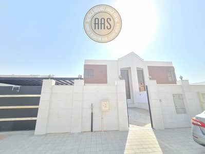 4 Bedroom Villa for Rent in Hoshi, Sharjah - 20261010_141651. jpg 4 Bedroom Villa for Rent in Hoshi, Sharjah - 20261010_141651. jpg