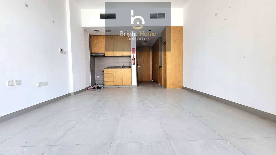 6 1000604093. jpg