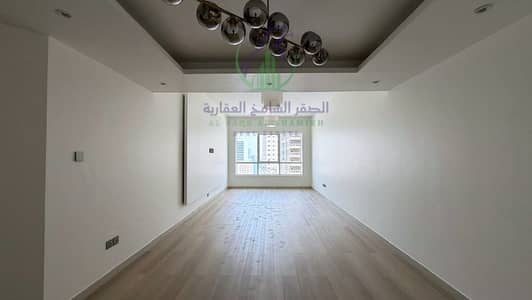 阿尔汗， 夏尔迦 2 卧室公寓待租 - apartment-for-rent-2-bedroom-alkhan-alsharqh-living-room-02. jpg