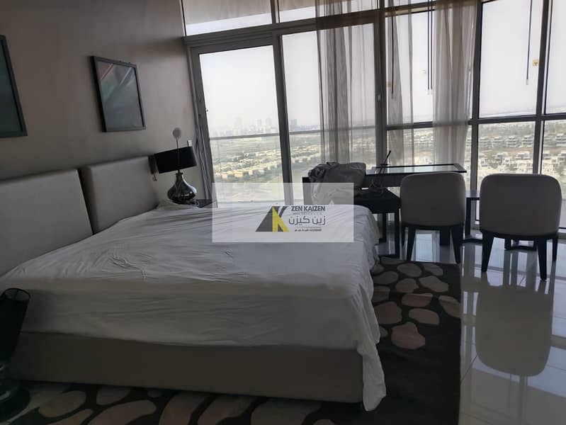 8 6cc5c1a0-3d17-42c6-ba56-789ba0d986da. JPG