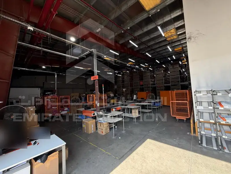 LEASE- Warehouses