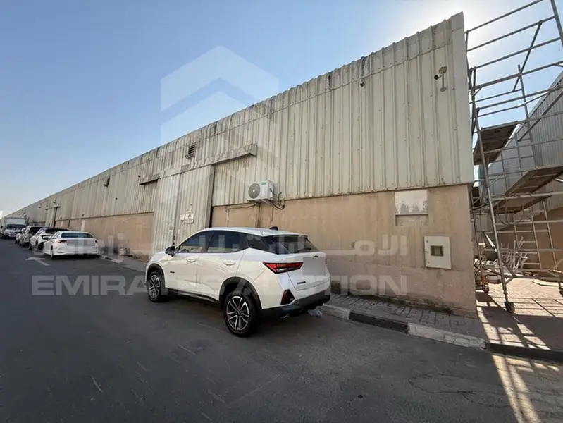 LEASE- Warehouses