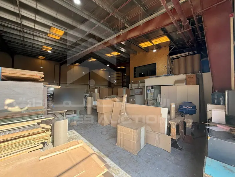 LEASE- Warehouses