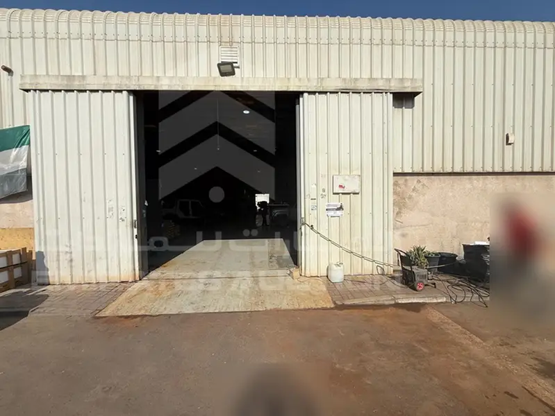 LEASE- Warehouses