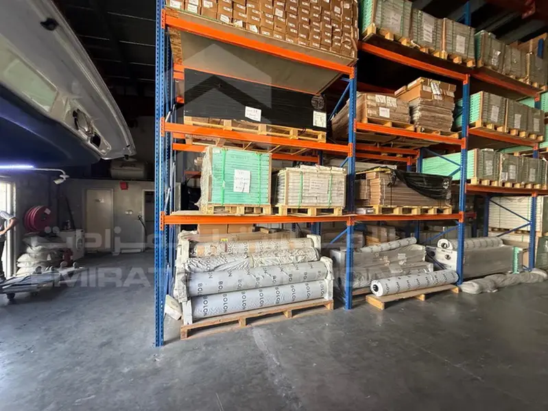 LEASE- Warehouses