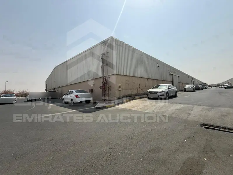 LEASE- Warehouses