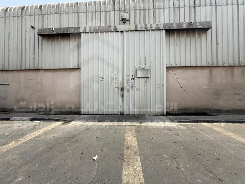 LEASE- Warehouses