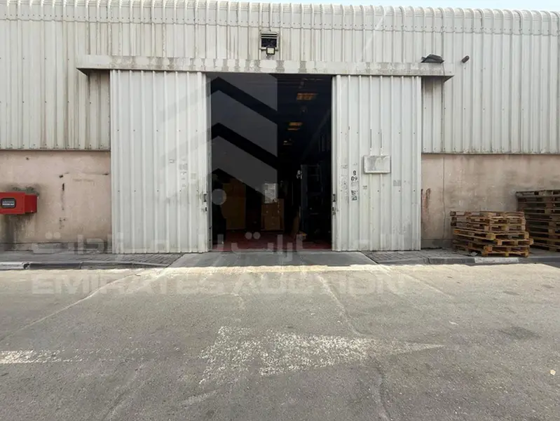 LEASE- Warehouses