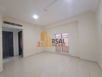 1 habitación Apartamento para en Alquiler en Muwaileh, Sharjah - IMG-20260930-WA0160. jpg 1 habitación Apartamento para en Alquiler en Muwaileh, Sharjah - IMG-20260930-WA0160. jpg