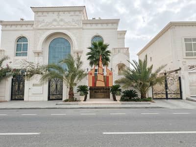 6 Bedroom Villa for Rent in Hoshi, Sharjah - 651674b0-cc42-4dd5-80d0-7ae2f592c82e. jpeg 6 Bedroom Villa for Rent in Hoshi, Sharjah - 651674b0-cc42-4dd5-80d0-7ae2f592c82e. jpeg
