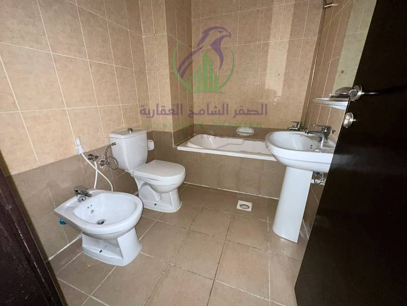 13 apartment-for-rent-3-bedroom-altaawn-alsharqh-property-16. jpg