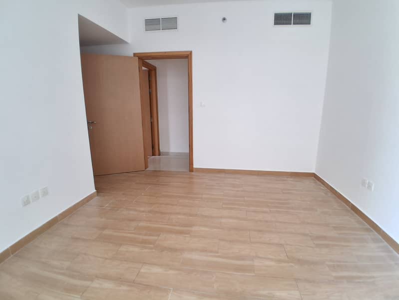 4 23015. jpg