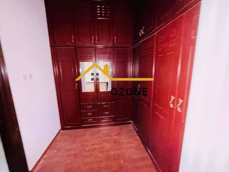 13 4b0693d1-168c-4b56-9ed8-7683fdc9cecc. jpg