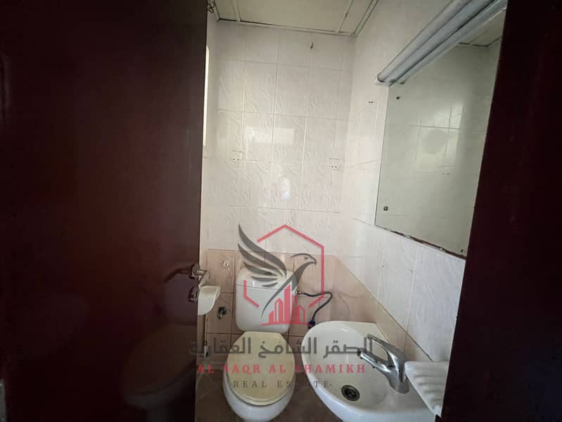 11 a5bdb193-cdb3-402b-97e6-6dd3eaf9e5c8. jpg