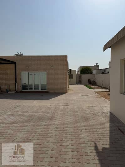 4 Bedroom Villa for Rent in Al Rifah, Sharjah - 9fea239e-4051-4af0-831a-ed753726631a. jpg 4 Bedroom Villa for Rent in Al Rifah, Sharjah - 9fea239e-4051-4af0-831a-ed753726631a. jpg