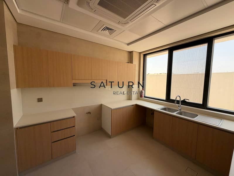 21 IMG_4358. jpg