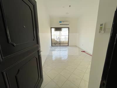 Appartement de 2 chambres à à louer à Al Jubail, Sharjah - WhatsApp Image 2026-10-11 at 1.03. 12 PM. jpeg Appartement de 2 chambres à à louer à Al Jubail, Sharjah - WhatsApp Image 2026-10-11 at 1.03. 12 PM. jpeg