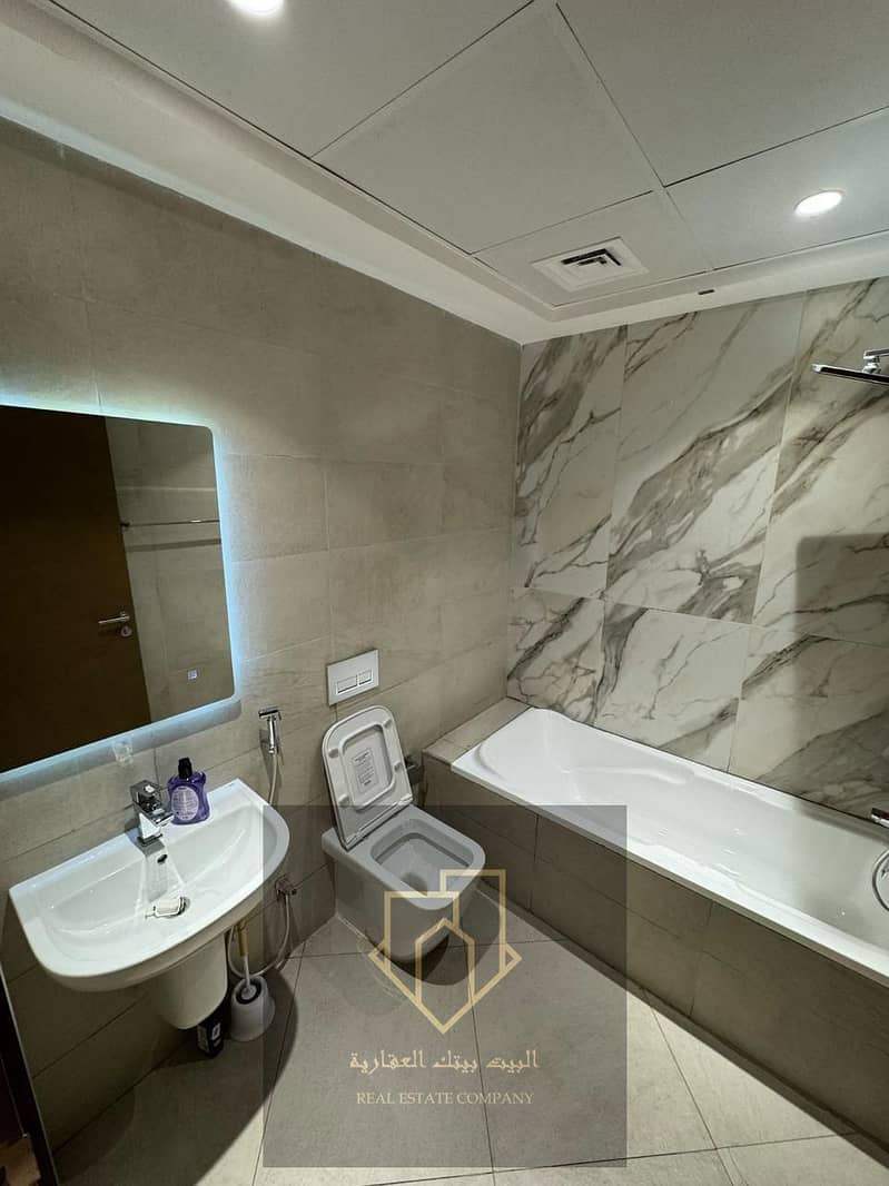 7 0b1abbaf-8cbd-45ae-a041-61cd1117c93c. jpg