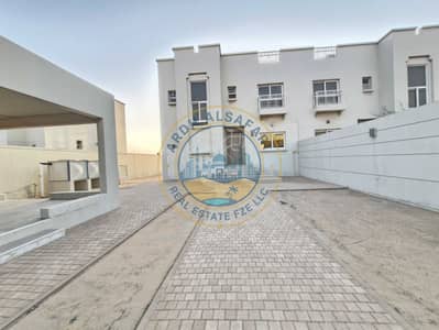 3 Camere Villa in affitto a Barashi, Sharjah - 87145. jpg 3 Camere Villa in affitto a Barashi, Sharjah - 87145. jpg