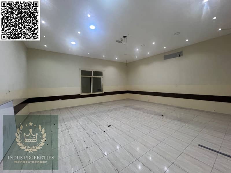 22 WhatsApp Image 2026-09-01 at 12.33. 37 (3). jpeg