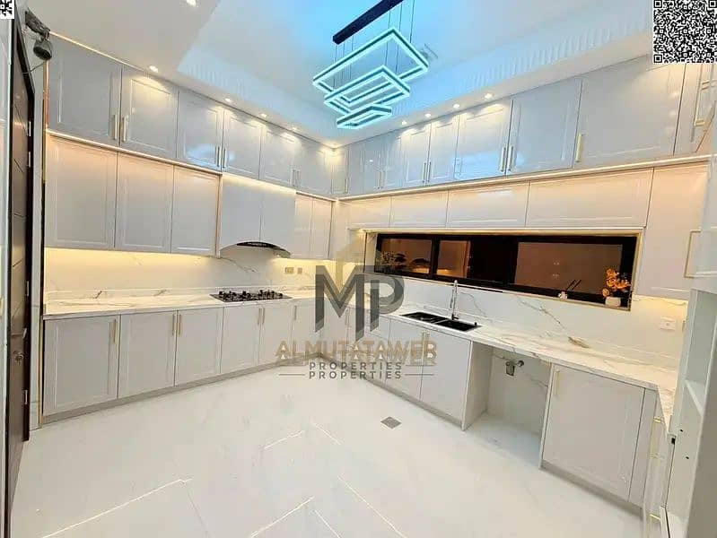 14 batch_872010464-800x600. webp