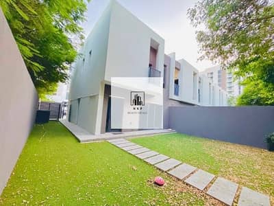 3 habitaciones Townhouse para en Alquiler en Aljada, Sharjah - 3ef335a1-efdd-4f43-9a4f-35f57c2a077e. jpeg 3 habitaciones Townhouse para en Alquiler en Aljada, Sharjah - 3ef335a1-efdd-4f43-9a4f-35f57c2a077e. jpeg