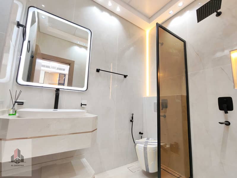 22 258584. jpg