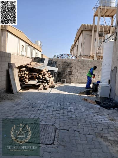 Warehouse for Rent in Al Jurf, Ajman - WhatsApp Image 2026-10-11 at 16.36. 08 (2). jpeg Warehouse for Rent in Al Jurf, Ajman - WhatsApp Image 2026-10-11 at 16.36. 08 (2). jpeg