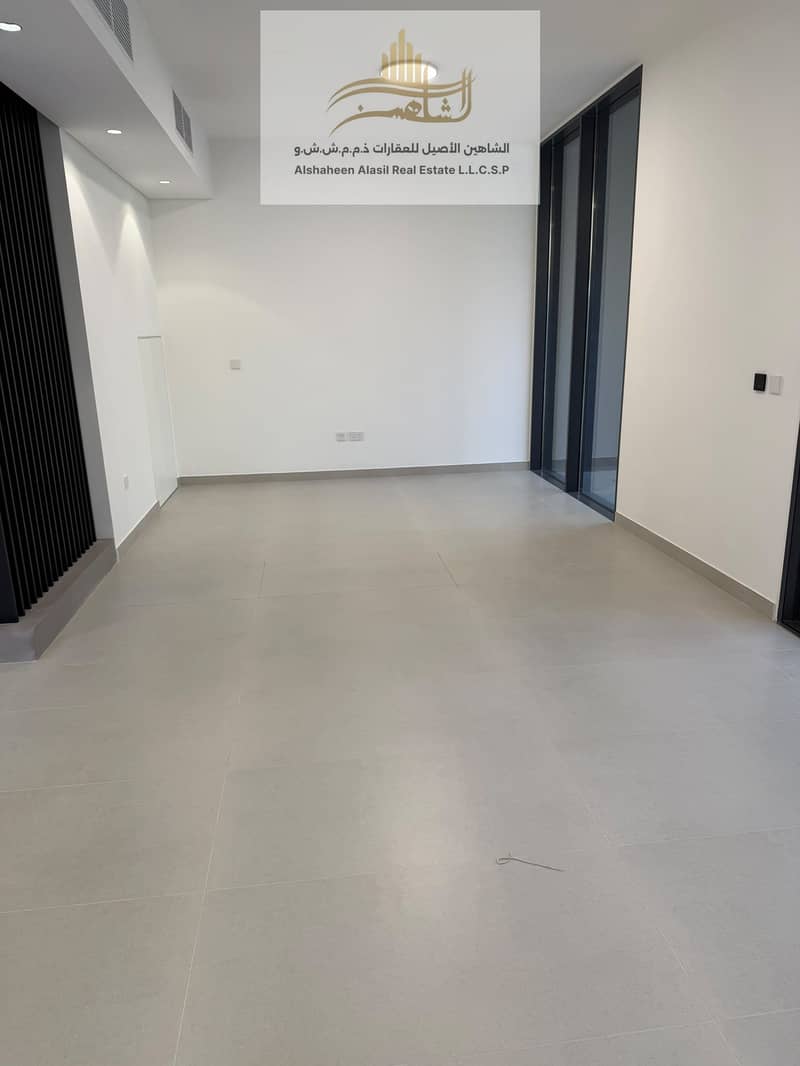 7 1000321962. jpg