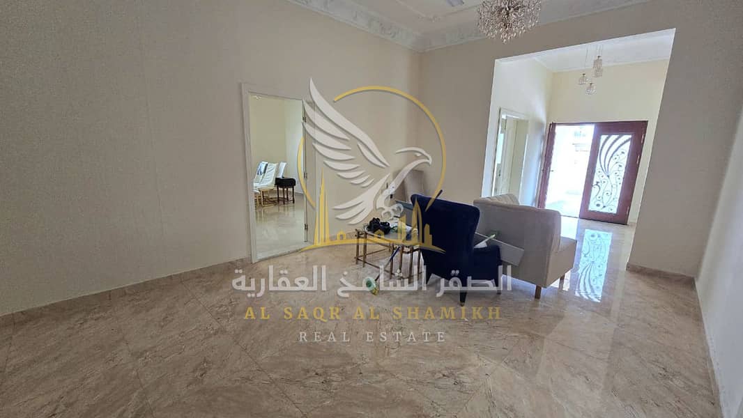 19 fyla-for-rent-5-bedroom-shrqan-alsharqa-property-37. jpg