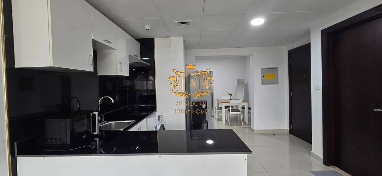 10 Kitchen 01. jpeg