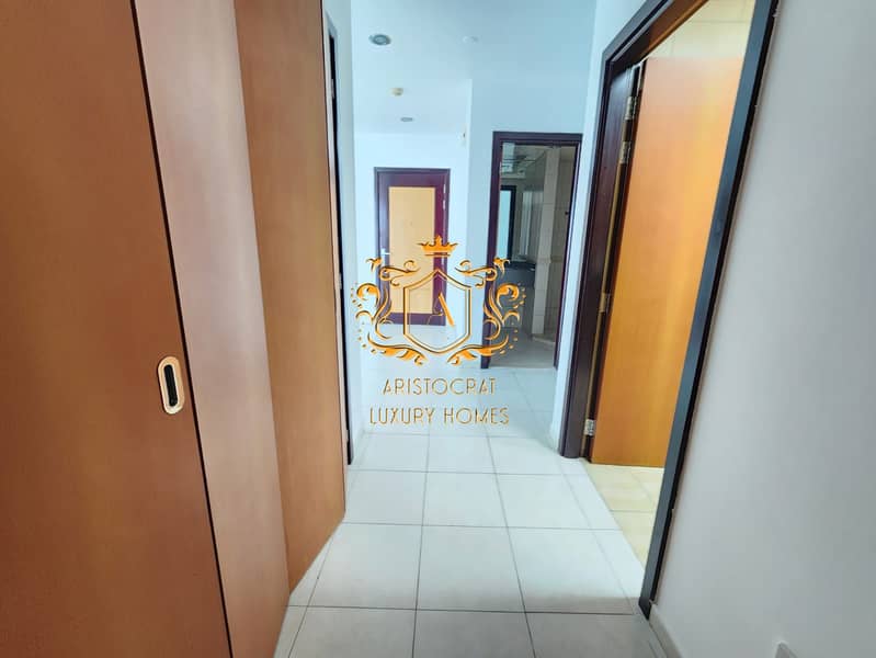9 Walk-in 01. jpeg