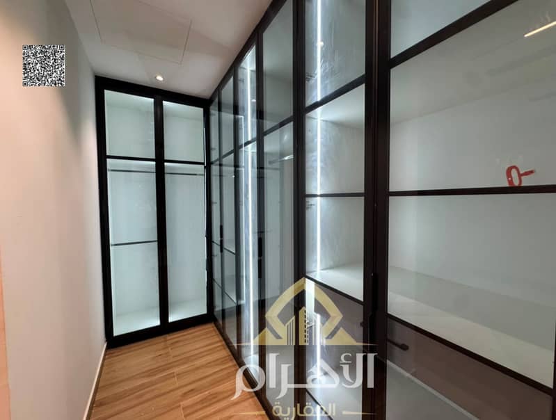 10 batch_WhatsApp Image 2026-10-01 at 1.23. 27 PM (1). jpg