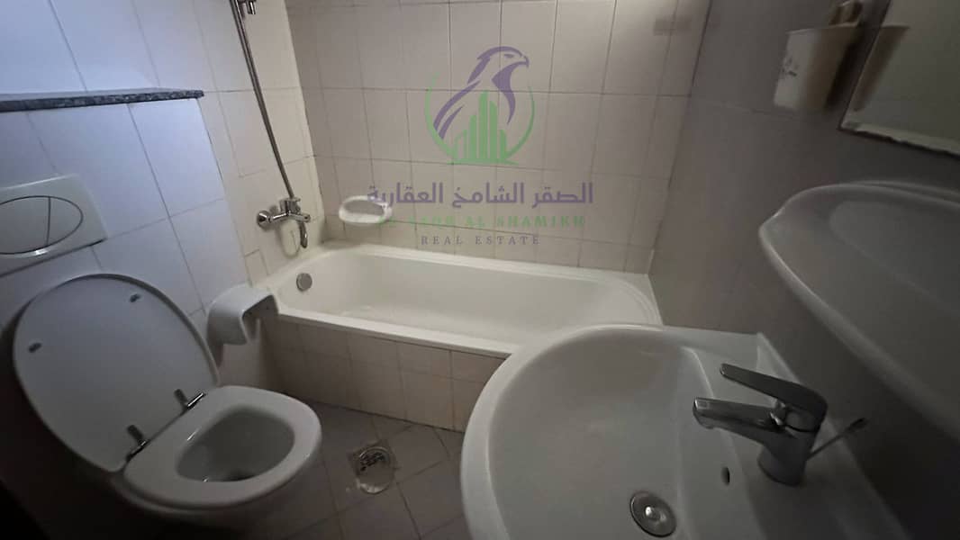 14 apartment-for-rent-1-bedroom-almmzr-alsharqh-bathroom-06. jpg
