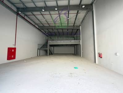 Warehouse de  à à louer à Industrial Area, Sharjah - apartment-for-rent-0-bedroom-alsnaaya-13-alsharqh-property-01. jpg