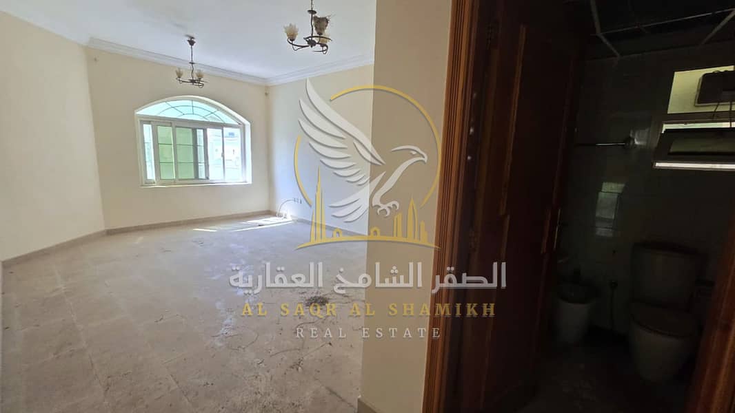 16 fyla-for-rent-5-bedroom-shrqan-alsharqa-property-26. jpg