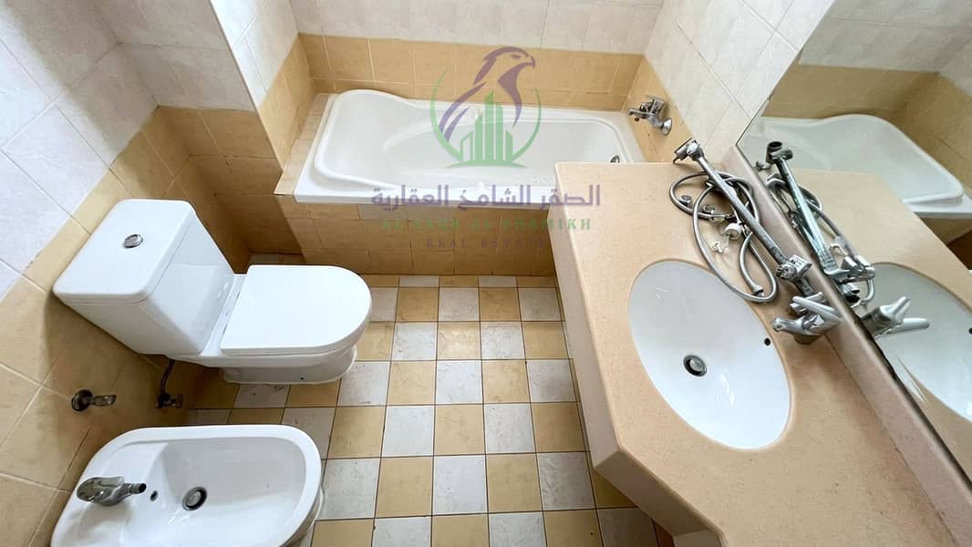 25 shqh-for-rent-5-bedroom-almjaz3-alsharqh-alya-property-27. jpg