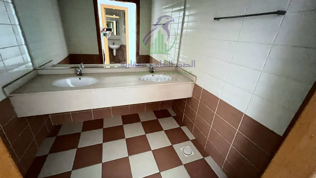 19 apartment-for-rent-3-bedroom-almjjaz-3-alsharqh-property-12. jpg