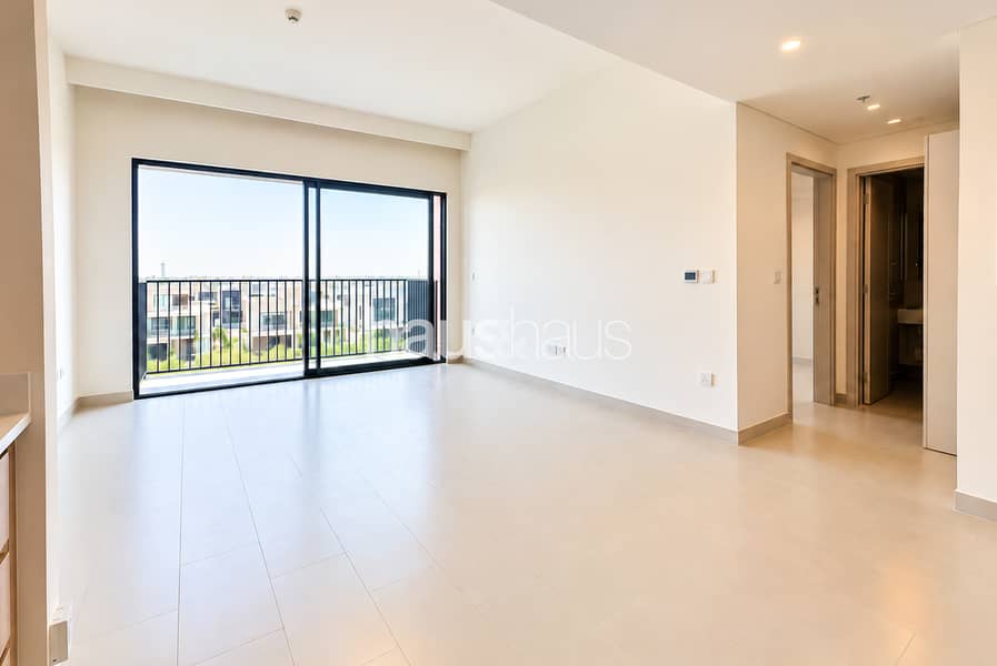 Villa Views | Direct Park Access | Ready to Move Villa Views | Direct Park Access | Ready to Move