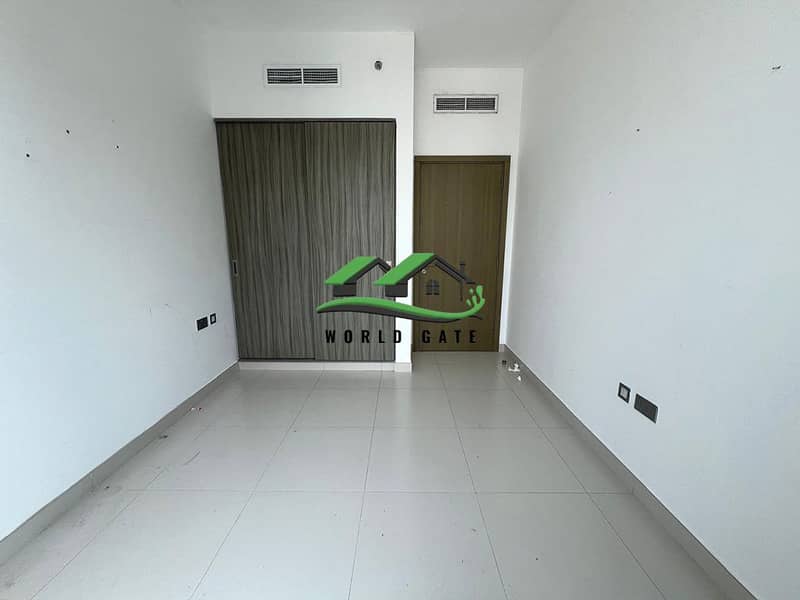 5 WhatsApp Image 2026-08-24 at 11.10. 18 AM. jpeg