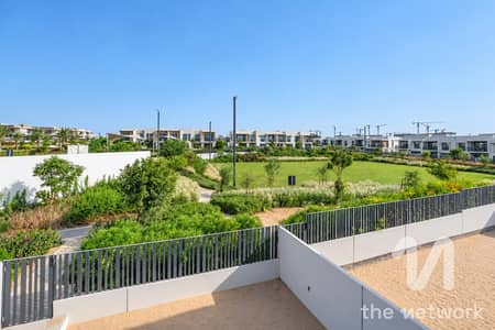 3 Bedroom Townhouse for Rent in Jebel Ali Village, Dubai - On The Park And Pool | Brand New