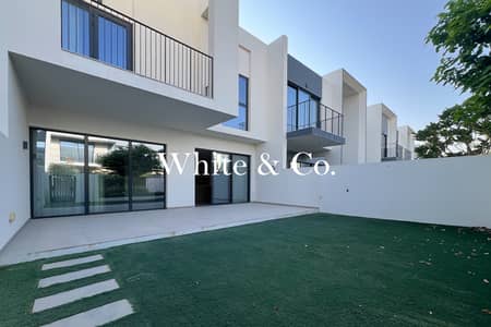 3 Schlafzimmer Townhouse zum Miete in The Valley by Emaar, Dubai - Reihenhaus in The Valley by Emaar,Eden, 3 schlafzimmer, 130000 AED - 16821000 3 Schlafzimmer Townhouse zum Miete in The Valley by Emaar, Dubai - Reihenhaus in The Valley by Emaar,Eden, 3 schlafzimmer, 130000 AED - 16821000