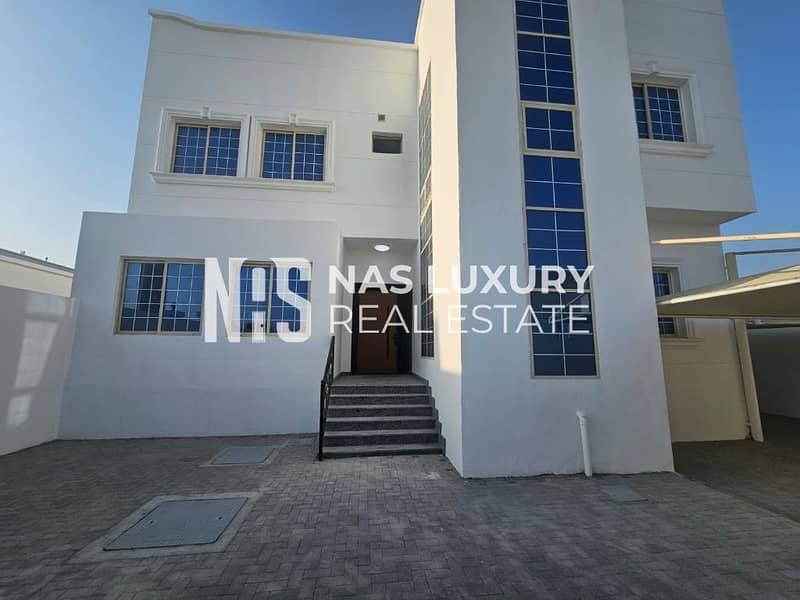 Villa en Khalifa City, 5 dormitorios, 300000 AED - 16821647 Villa en Khalifa City, 5 dormitorios, 300000 AED - 16821647