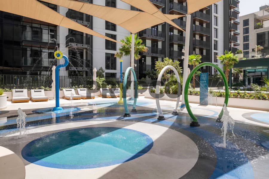 14 Kensington Waters - splash pad. jpg