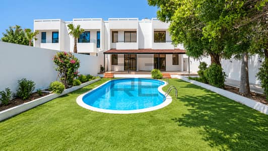 5 Slaapkamers Villa te Huur in Jumeirah, Dubai - Villa in Jumeirah,Jumeirah 1, 5 slaapkamers, 450000 AED - 16820285 5 Slaapkamers Villa te Huur in Jumeirah, Dubai - Villa in Jumeirah,Jumeirah 1, 5 slaapkamers, 450000 AED - 16820285