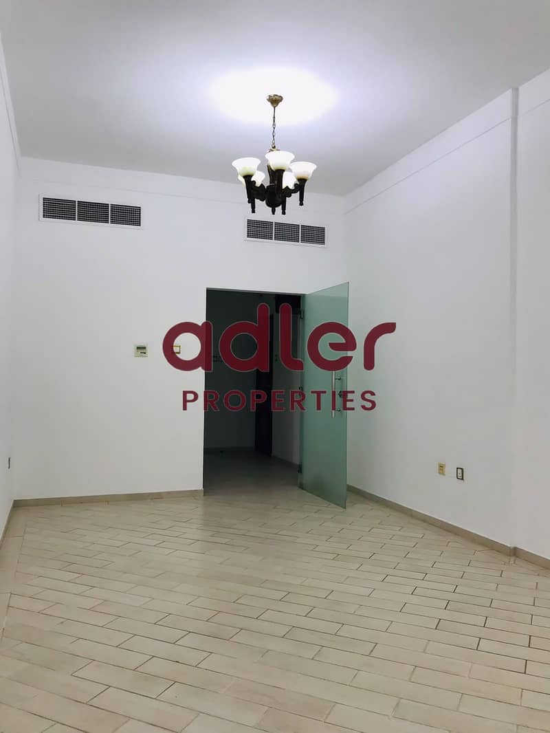 10 adc194f1-b8ec-4a93-8787-380ec54daf45. jpg