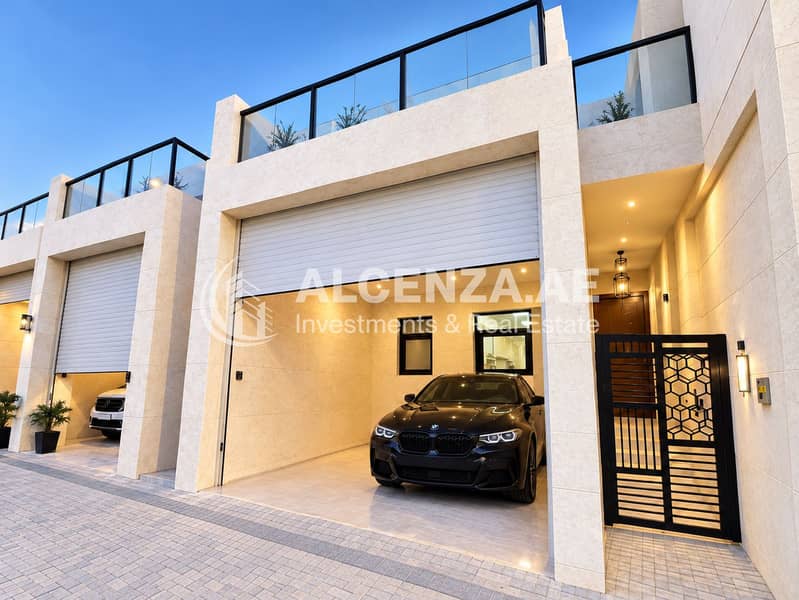 19 Modern Luxury Townhouse with BMW Garage. png