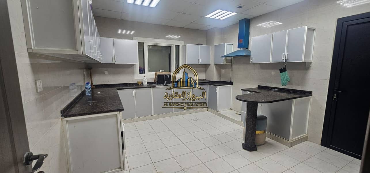 10 1000582610. jpg